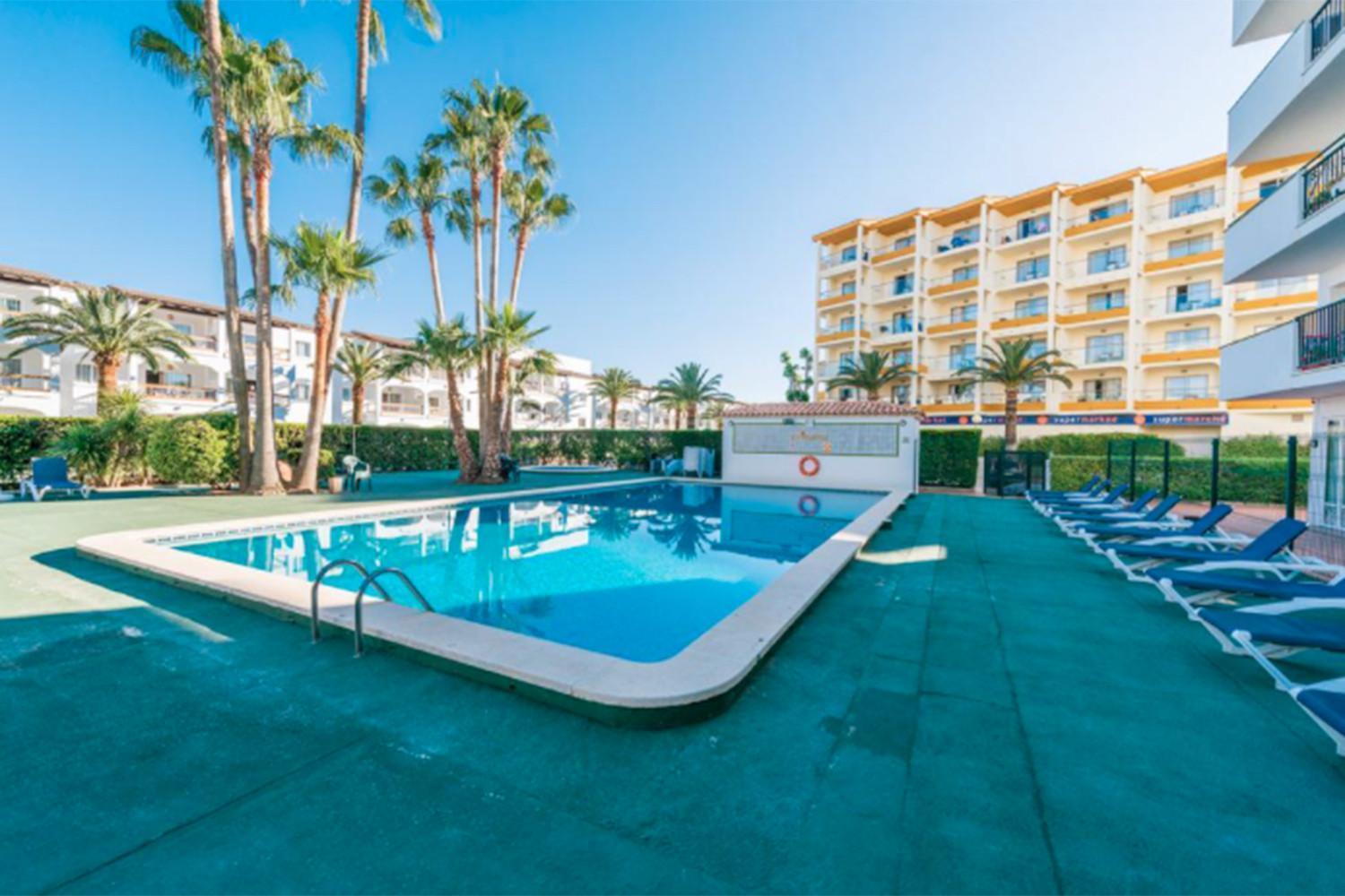 Apartamento Arcoiris, Con Piscina Y Junto A Playa De Alcudia Luaran gambar